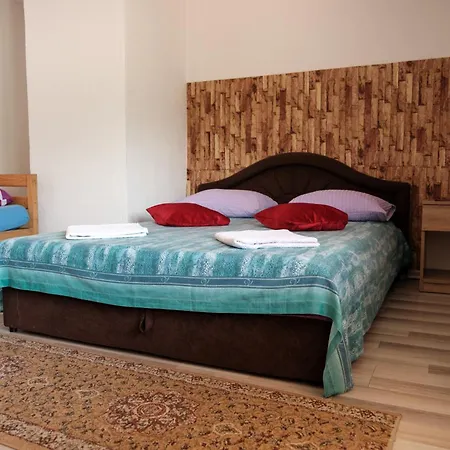 Guest house 